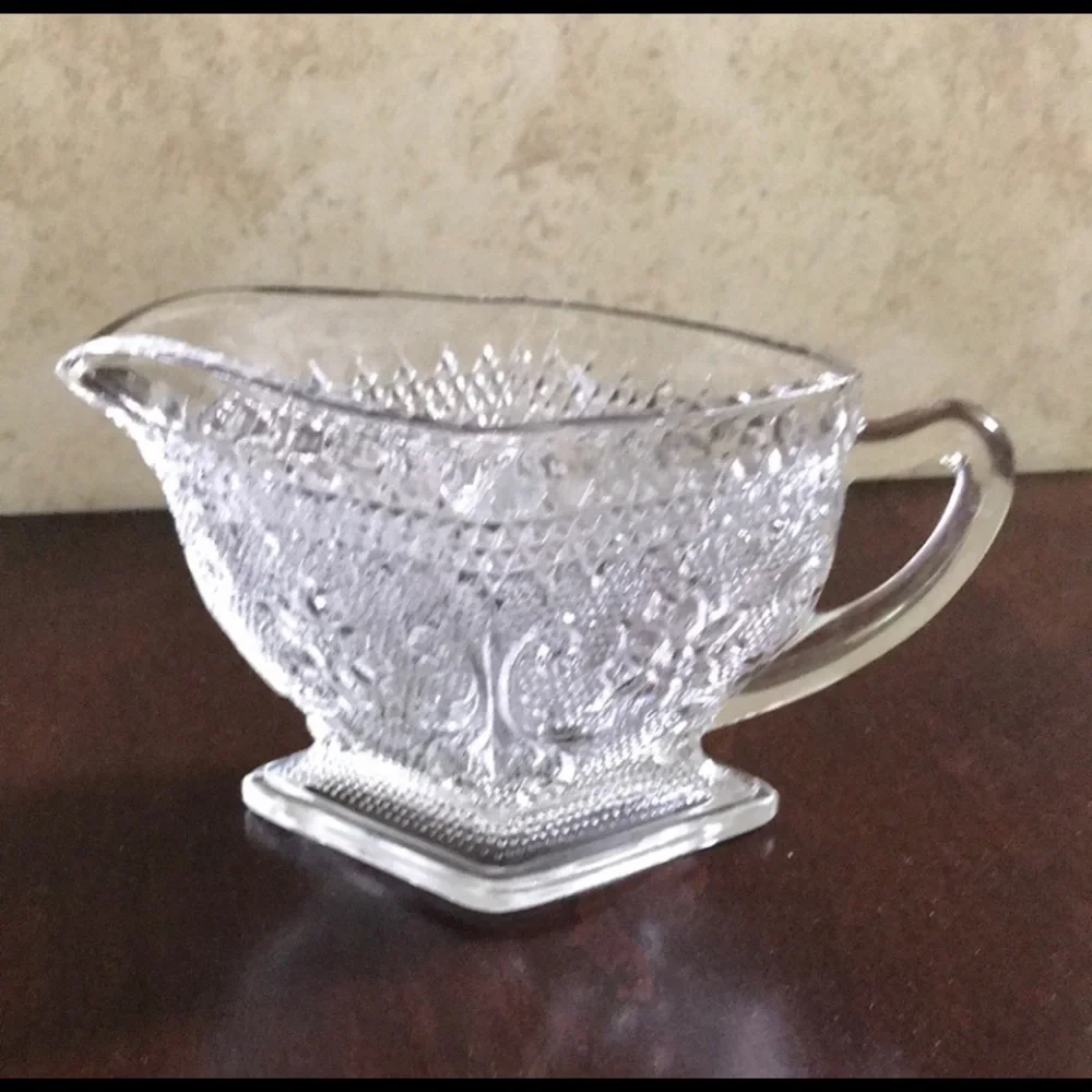 Indiana Glass Vintage Tiara Daisy Sugar Cream Set